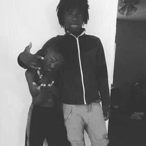 Meet your Posher, Laquarius